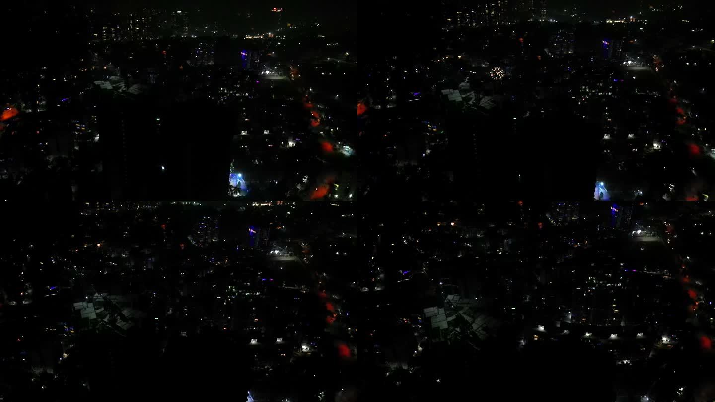 排灯节无人机从上到下拍摄了克什米尔米拉路的烟花