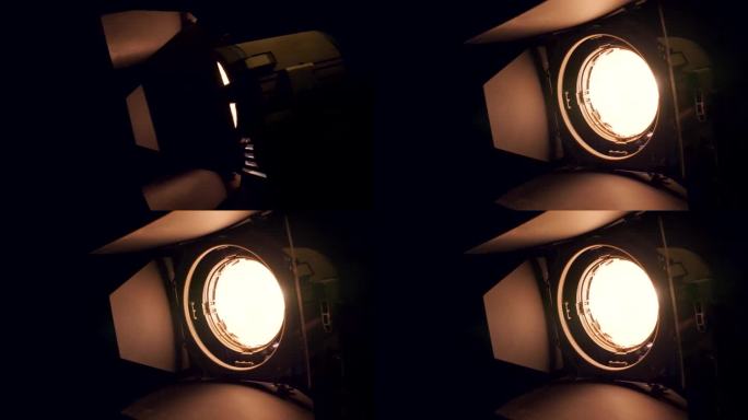 [Z02] -专业照明设备-灯光从左向右旋转