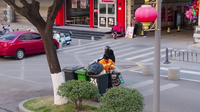 县城 早晨 清洁工 街道