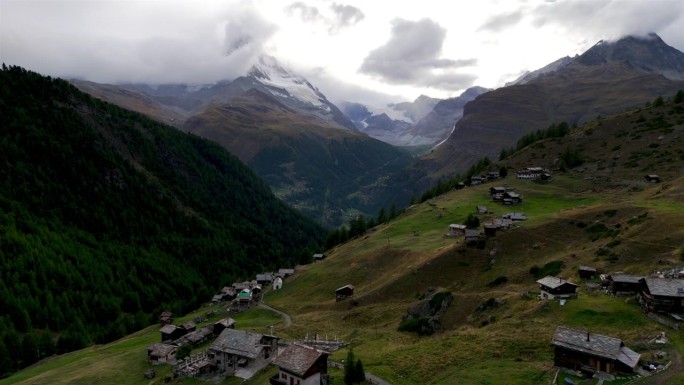 瑞士策马特山村山脉