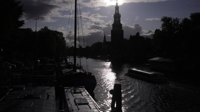 荷兰阿姆斯特丹逆光光芒剪影轮廓河岸光影