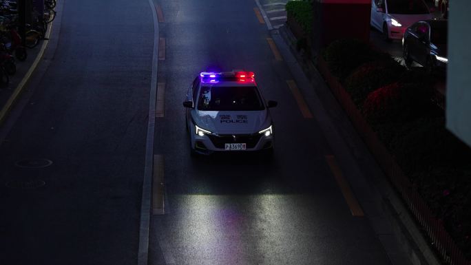 (4K原创)警车 出境 上海警车 和谐