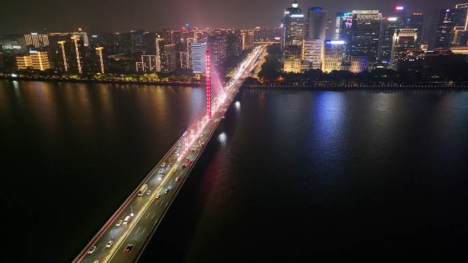 杭州钱塘江西兴大桥夜晚夜景航拍车流交通城