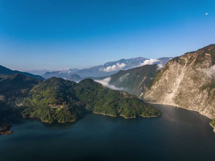 航拍紫坪铺水库延时