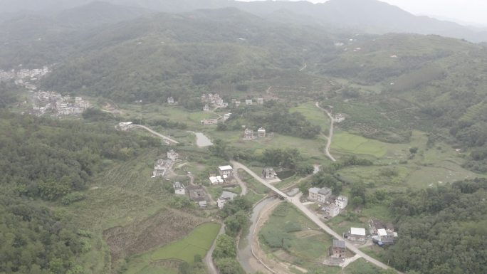 遥远的小山村