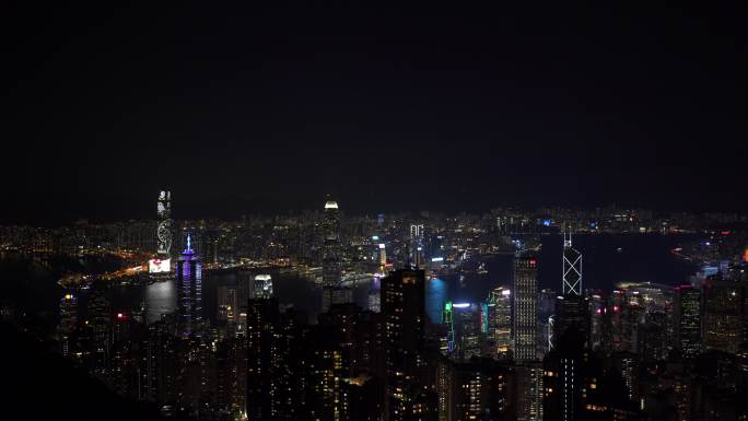 太平山顶看香港夜景晚上城市建筑夜晚风光