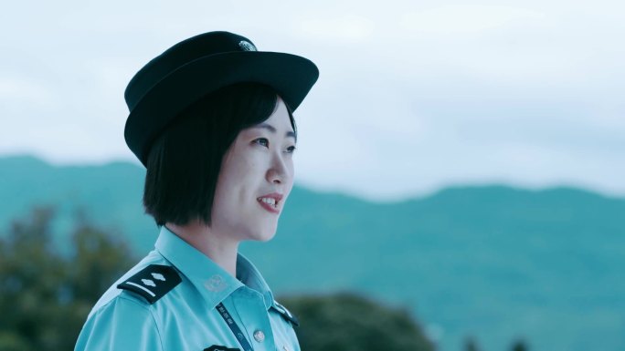 女警讲述警花警察民警访谈对话