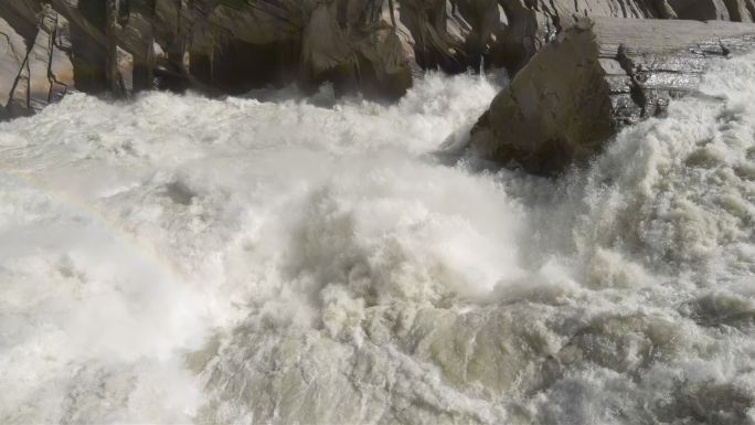 水江翻滚长江黄河江水波涛汹涌河流奔流江河