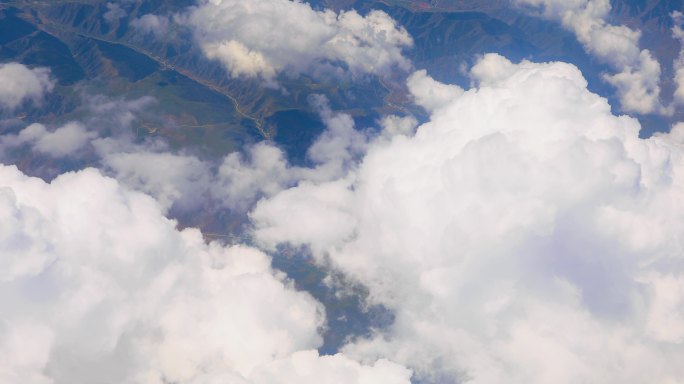 高空云海俯瞰大地震撼自然风光