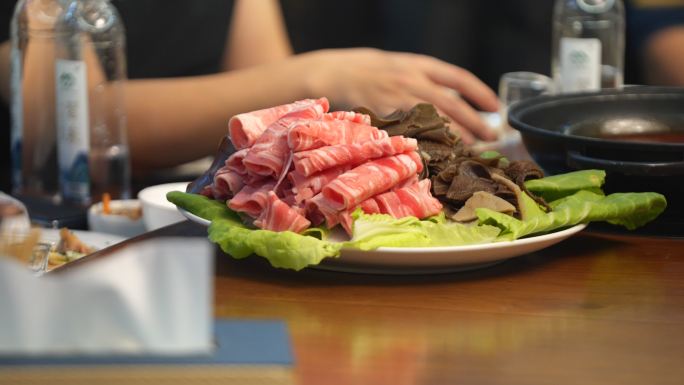 五星级高端商务酒店菜品中餐美食宴请 喝酒