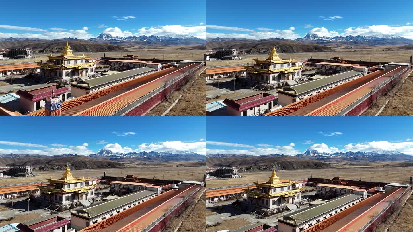 寺庙与雪山
