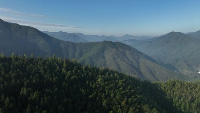 4k 航拍山云海山川高山森林大自然5