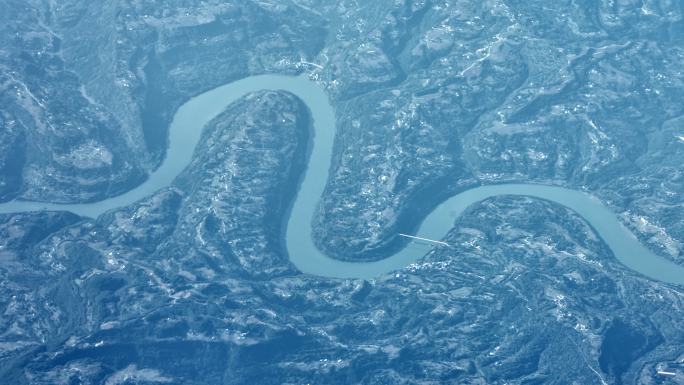飞机上看到的山川河流
