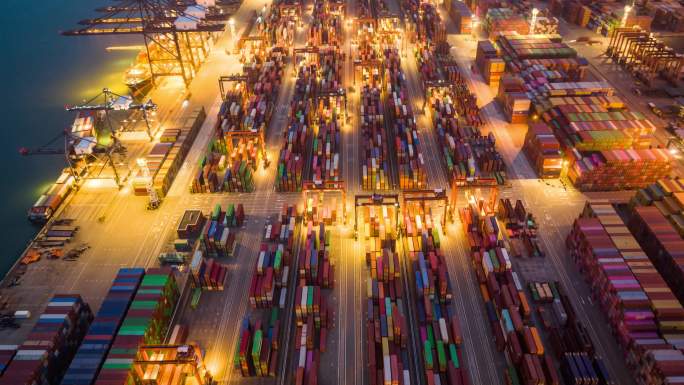 港口繁忙运输全球贸易航拍延时素材