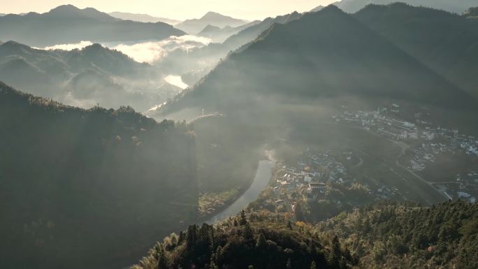 黄山山区冬日清晨航拍