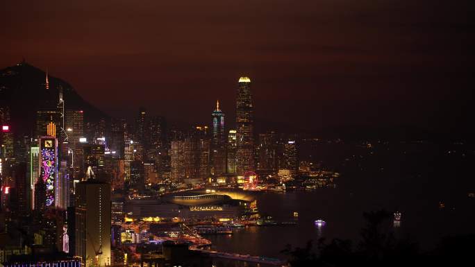 太平山顶看香港夜景晚上城市建筑夜晚风光