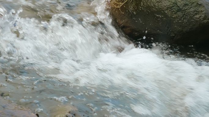 小溪水流水资源山泉水升格慢镜头4K