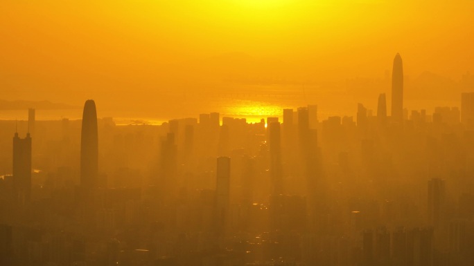 夕阳下深圳的高楼大厦