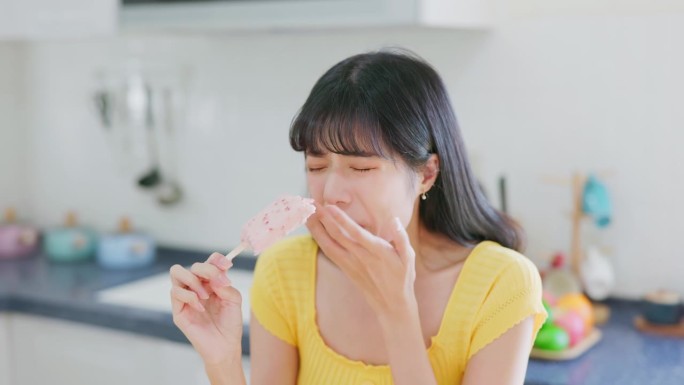 亚洲女性敏感牙齿问题