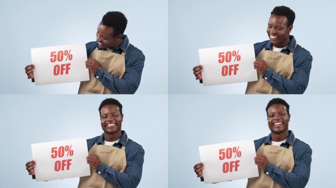 快乐的黑人，广告牌和特别促销的折扣价，背景是工作室。非洲男性肖像或员工微笑与海报交易，商店促销或广告