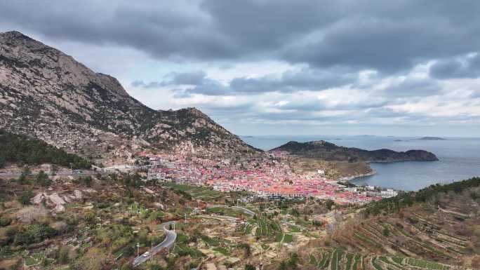 航拍视角青岛崂山青山渔村