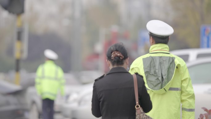 河南安阳车流交警路口人文4k