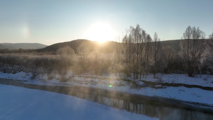 航拍林海雪原冰河冻雾朝阳