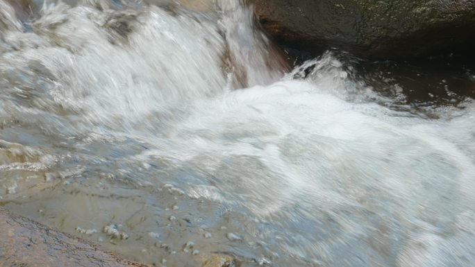 小溪水流水资源山泉水升格慢镜头4K