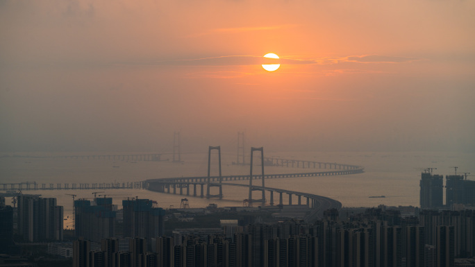 深中通道悬日日出