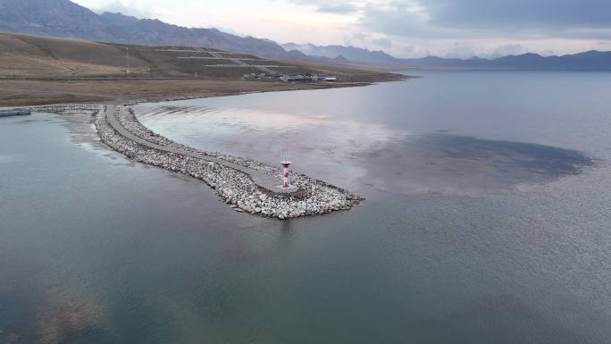 4K新疆赛里木湖风光航拍