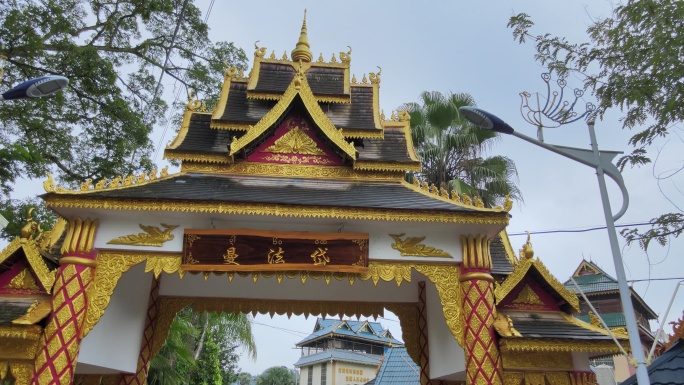 西双版纳曼法岱村寨4K航拍实景素材