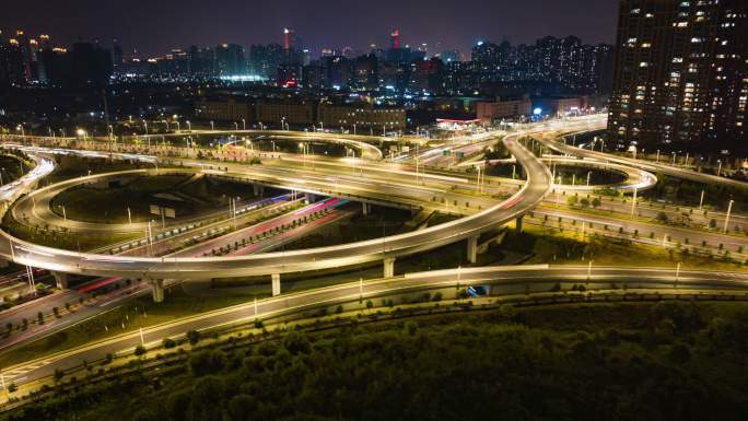 城市立交桥夜景车流航拍延时