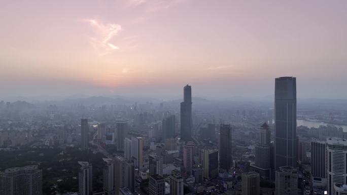 雾霾中城市天际线夕阳广场晚霞建筑海港