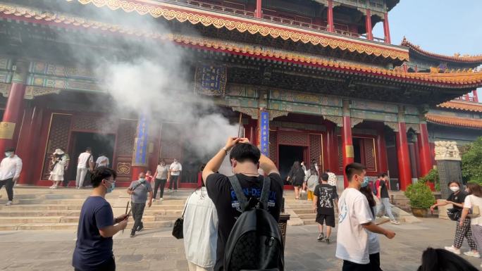 北京雍和宫寺庙古刹烧香拜佛祈祷许愿