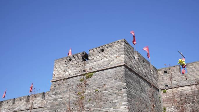 台州府城古城墙炮台