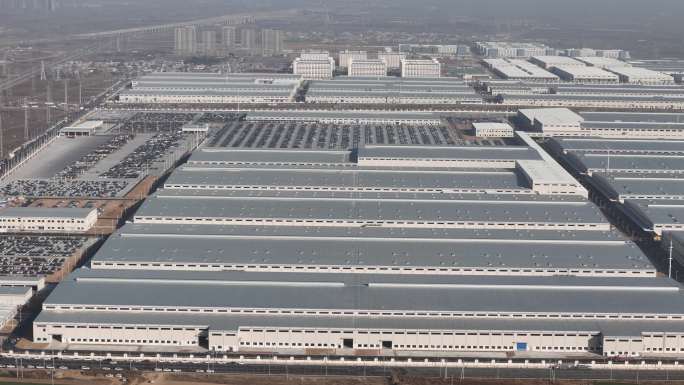 河南郑州航空港区比亚迪超级工厂航拍