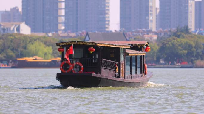 嘉兴南湖红船旅游观光船