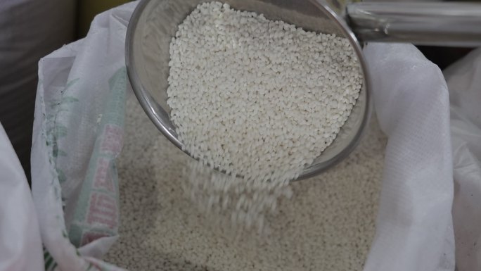 大米  粮食  米   香米  精米