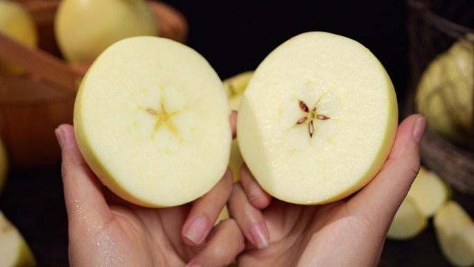 维纳斯苹果  水果视频 脆甜黄苹果