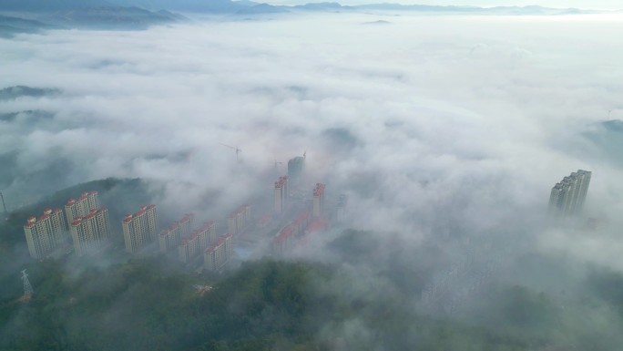 小城迷雾大气震撼平流层