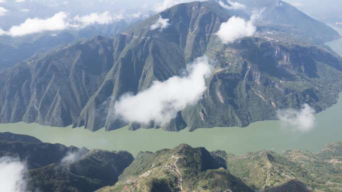 8K震撼长江三峡巫峡长江河道壮丽山河延时