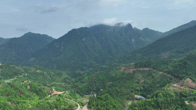 广西大山山区全景航拍广西金秀圣堂山