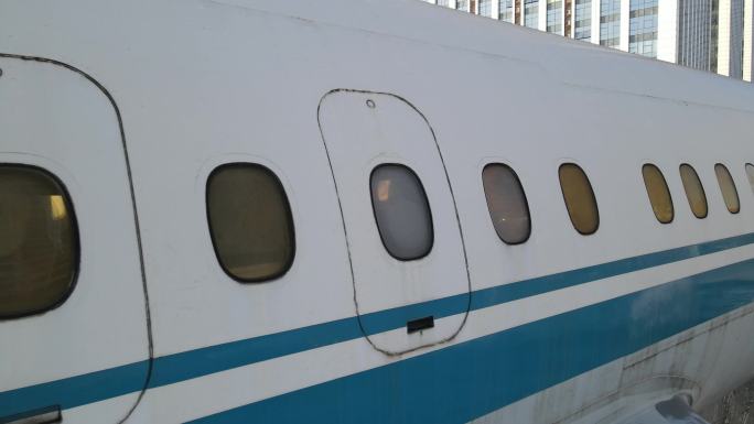 飞机窗户-4K