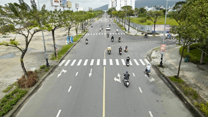 东南亚街头摩托车