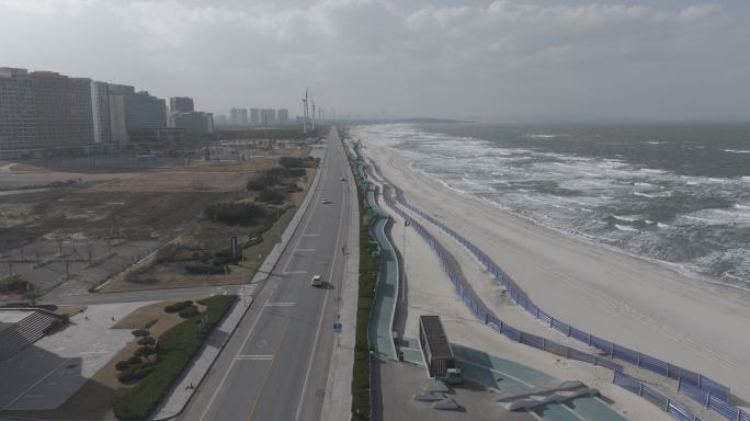 航拍山东威海荣成那香海环海路沙滩海浪自驾