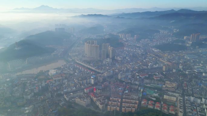 小城迷雾大气震撼平流层小县城