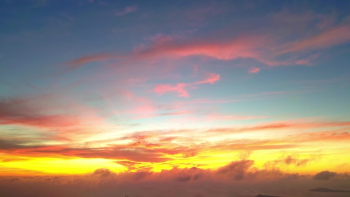海南三亚三亚湾海洋天空日落夕阳晚霞风景