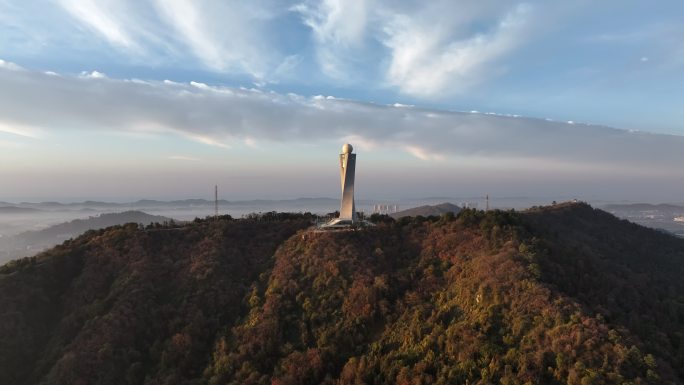 日出光线武汉江夏八分山气象塔慈云寺航拍