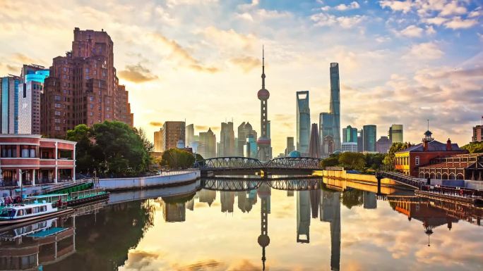 固定相机延时拍摄上海城市天际线日出