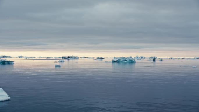 北极格陵兰唯美壮丽的峡湾冰山